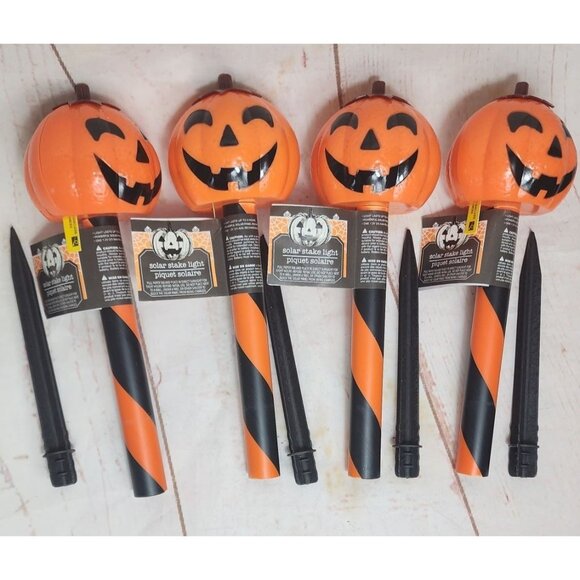 4 Scary Pumpkin Solar Stake Light Bundle - Spooky Halloween Decoration Set - Picture 5 of 5
